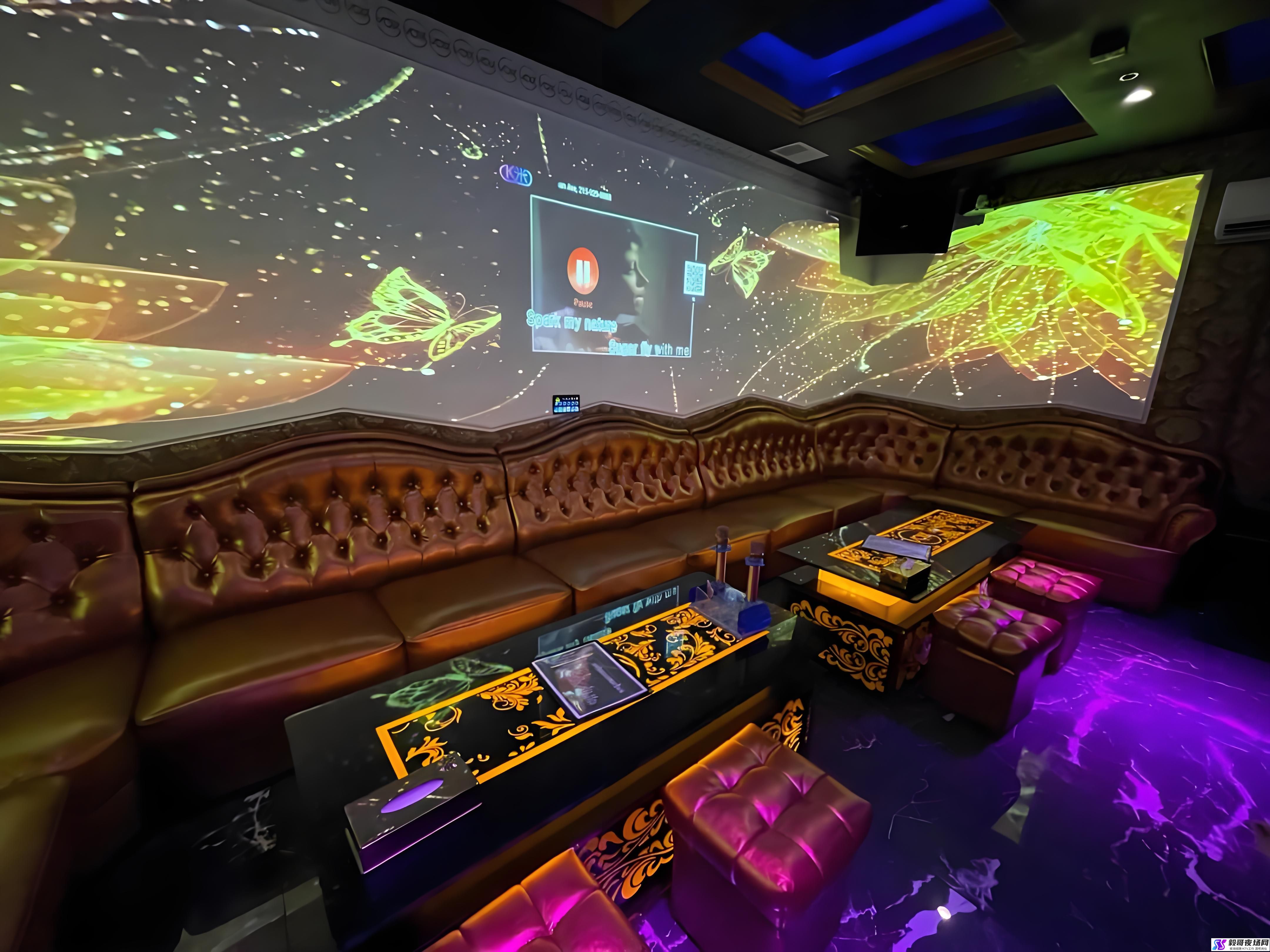 成都夜总会小品：来自幕后工作的幽默